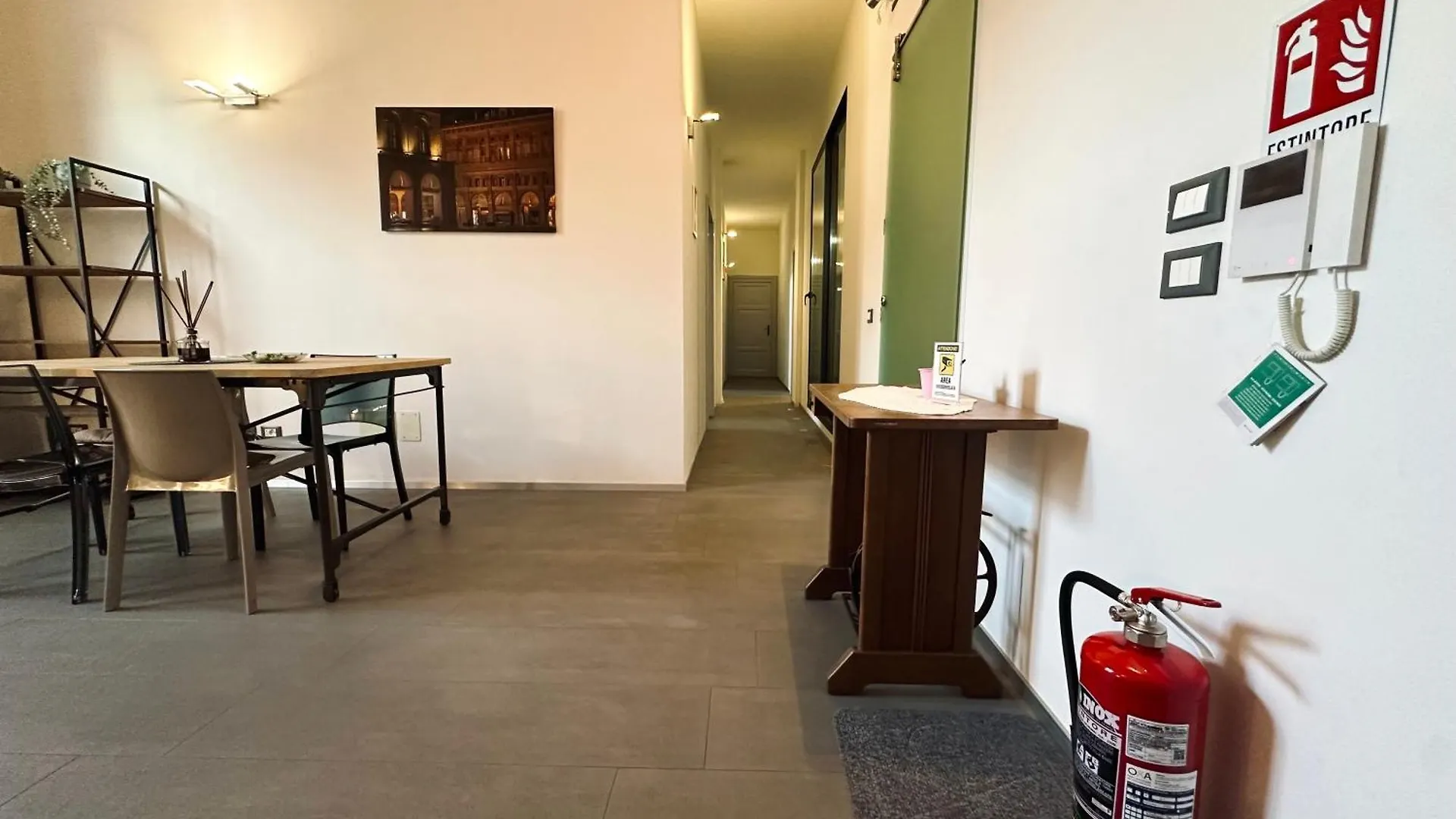 Indipendenza 24 Bed and Breakfast Bologna Italien